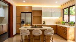 Lornie Road (D11), Terrace #582114201